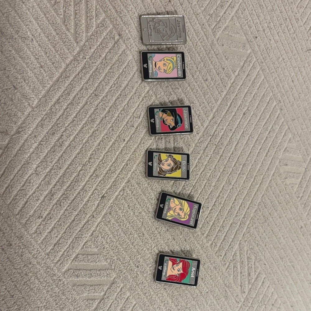 Disney Princess iphone complete pin set